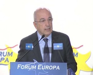 "La economía ya no está en caída libre"