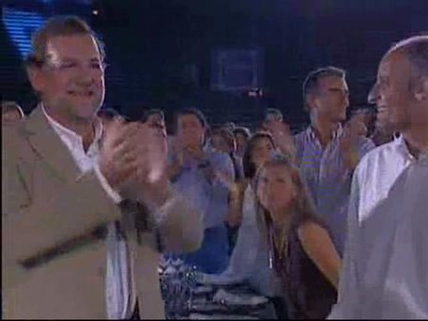 Rajoy insiste en sus criticas al Gobierno en el inicio del curso político