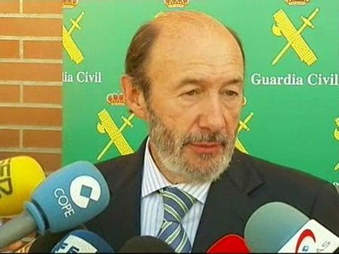 Rubalcaba se pregunta cuántos problemas se hubiera ahorrado España si Camps hubiese pagado los trajes