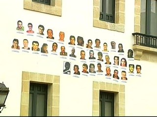 Desaparecen las fotos de etarras del casco viejo bilbaíno