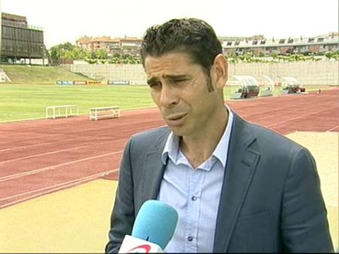 Hierro sobre los tocados: No vamos a cometer ninguna locura