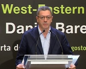 Una pantalla gigante para ver a Barenboim