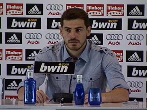 Casillas, sobre la salida de Salgado: No hay nada definitivo