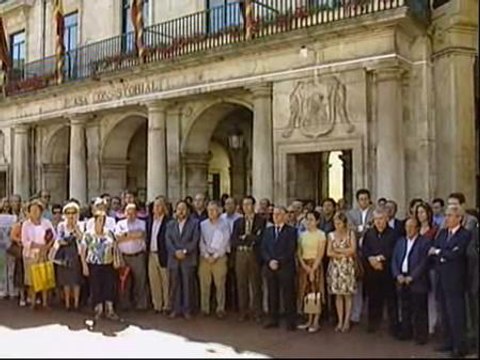 Concentración en Burgos para condenar el atentado de ETA en Mallorca