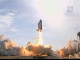 El Endeavour ya está en el espacio