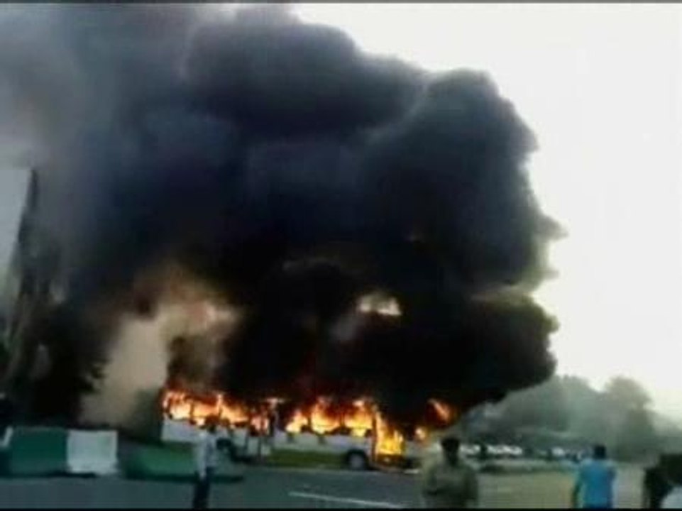 La violencia desatada en Teherán tras las elecciones se salda con una decena de fallecidos en las protestas