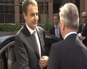 Zapatero llega al consejo de europa