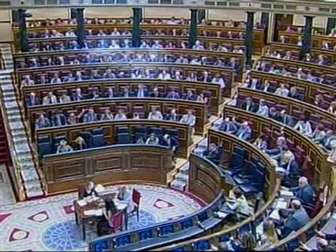 El Congreso aprueba la nueva Ley de Tráfico sin el respaldo del PP