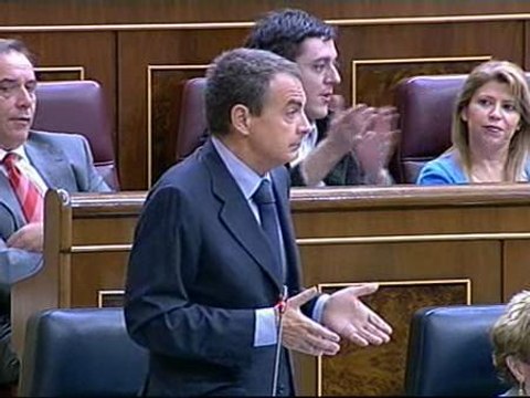 Zapatero reconoce que hubo excesos en la campaña electoral