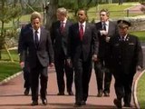 Obama y Sarkozy recuerdan a las víctimas del Desembarco de Normandía
