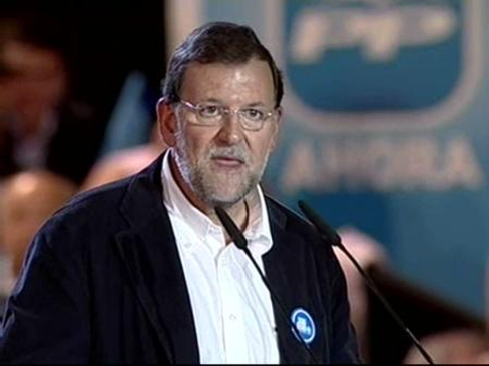 Rajoy pide a los españoles que le digan a Zapatero que "así no vamos a ninguna parte"