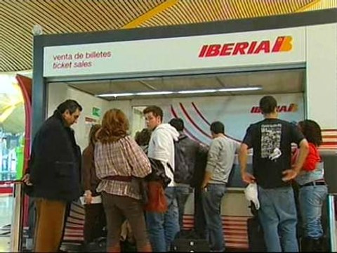 Iberia congela el sueldo a sus directivos