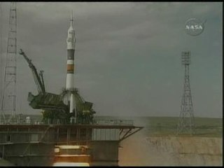 Rusia lanza la nave Soyuz