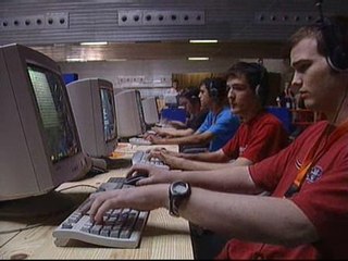 ¿Qué hacen los menores en Internet?