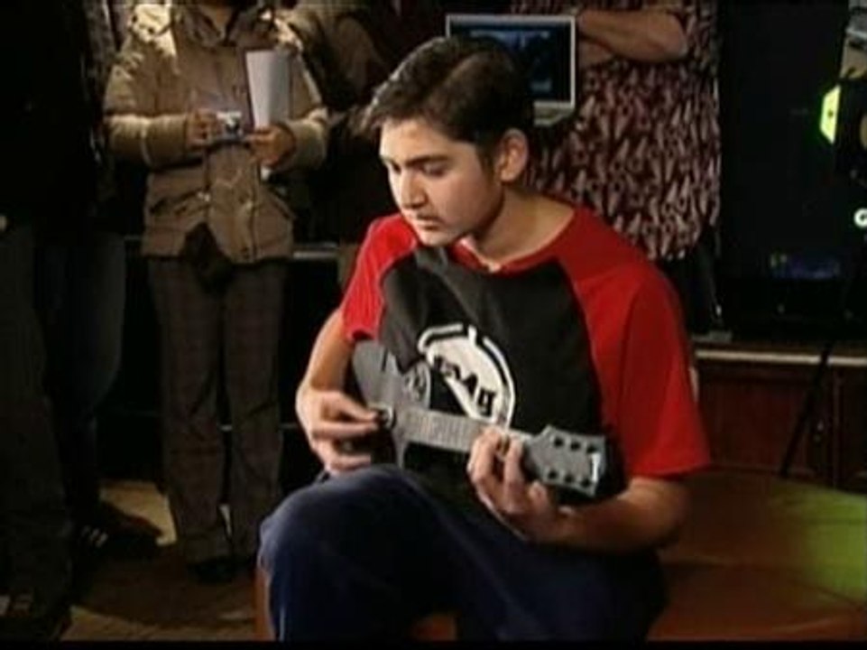 El mejor guitarrista del mundo tiene 14 años