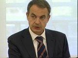 Zapatero se reúne con los bancos para reestablecer la actividad crediticia