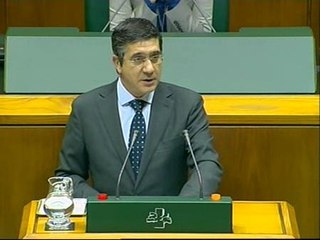 López: "Pido su confianza para dejar atrás el tiempo de la división"