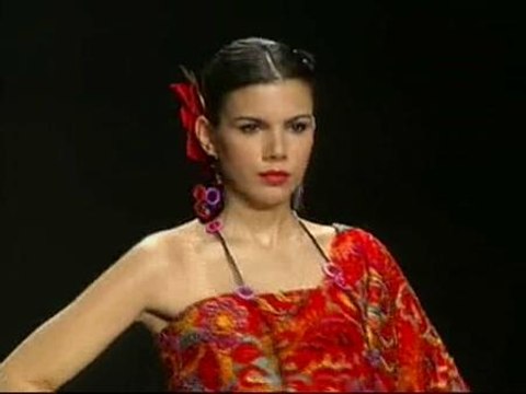 Sevilla, escenario de 28 desfiles de moda flamenca