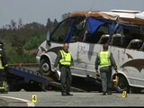 Una joven muere en el accidente de un microbús en Santiago