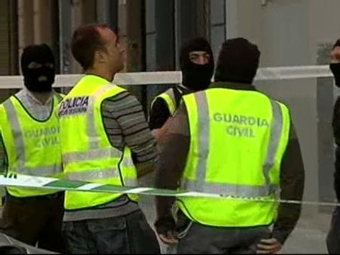 Al menos 18 Ángeles del Infierno detenidos