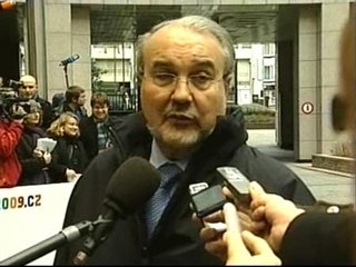 Solbes rechaza los augurios de Bruselas