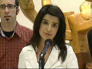 Aralar afirma que la opción "frentista" de PSE-EE y PP es "la peor hipótesis de gobierno"