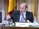 Rubalcaba insta al PP a enseñar las facturas de Camps para 