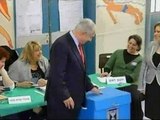 Los israelíes votan en unas elecciones muy ajustadas