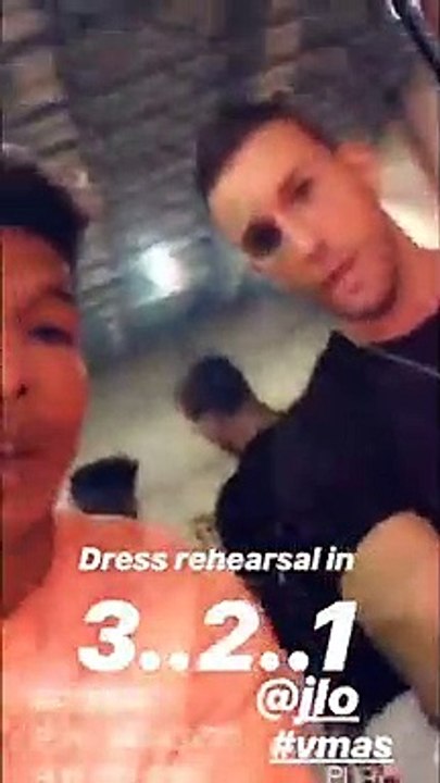 Jennifer Lopez & Alex Rodriguez Before VMAs 2018