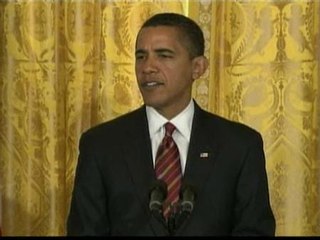 Obama dice que la crisis es un "desastre continuo" para EEUU