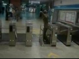 6.000 personas 'pilladas' tras colarse en el Metro