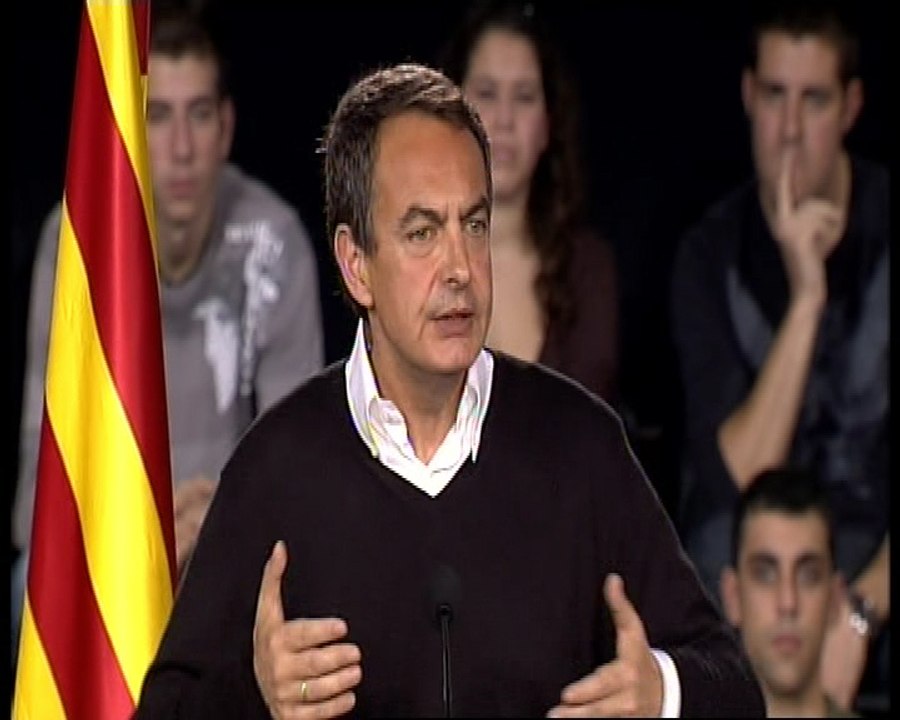 Zapatero pide a Rajoy que nunca más vaya "contra Catalunya"