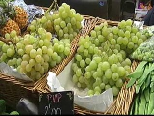 Menos uvas y más caras