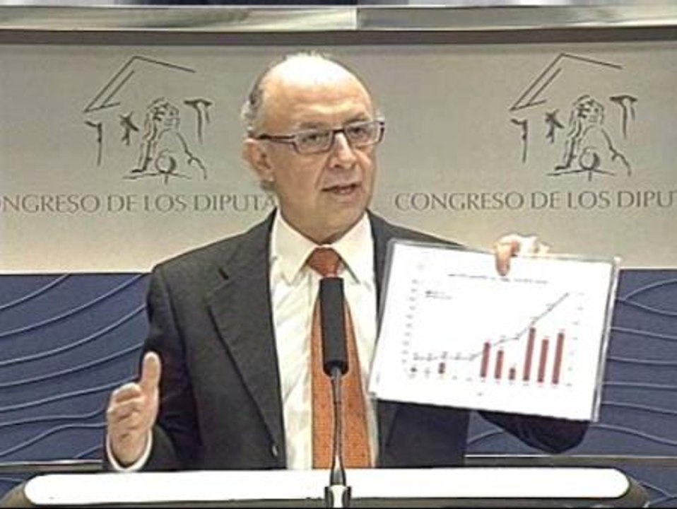 Montoro: "La subida del 10 por ciento no resuelve el déficit"