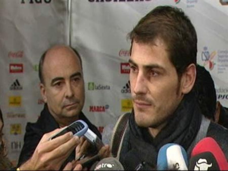 Casillas: "Mourinho quiere quedarse mucho tiempo en Madrid"