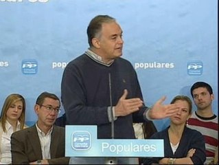 Pons dice que Fomento utilizó la &#039;Operación Galgo&#039; para "tapar" a Zapatero