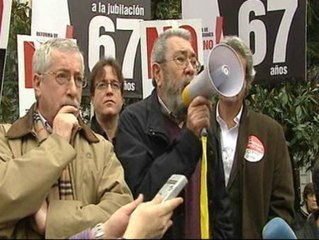 Descargar video: Los sindicatos advierten que la negociación de las pensiones va a ser una 