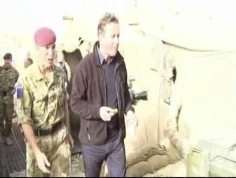 Cameron anuncia para 2011 la retirada de sus tropas en Afganistán