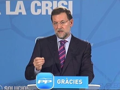 Rajoy insta a Zapatero a explicar bien su ausencia en la Cumbre Iberoamericana