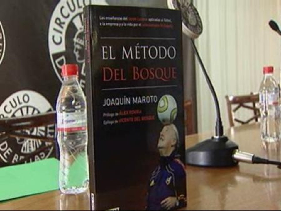 El seleccionador nacional presenta el libro 'El método Del Bosque'