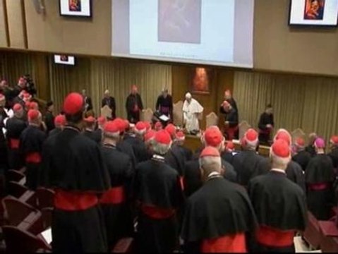 Reflexión en el Vaticano sobre los abusos de curas pederastas