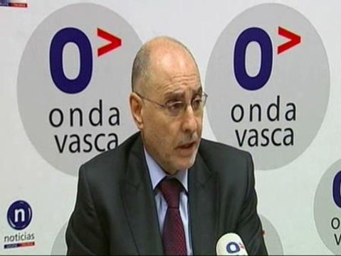 Ares acusa a algunos dirigentes independentistas vascos de asumir las posiciones ambiguas de Batasuna