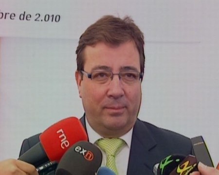 Vara califica a Puigcercós de cateto