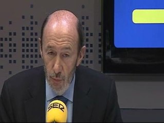 Rubalcaba pide prudencia en el tema de ETA porque "nada ha cambiado"