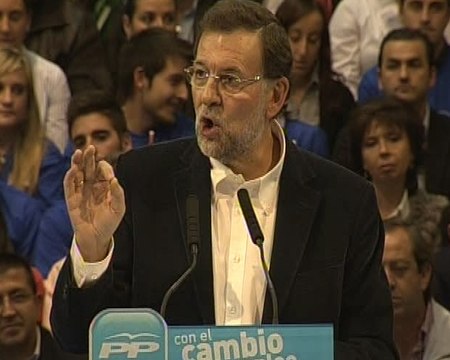 Rajoy lamenta que Zapatero no sepa gobernar