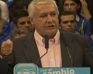Arenas recurrirá el decreto sobre empresas públicas