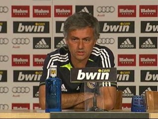 Mourinho: "En este momento de construcción del equipo hay principios intocables y Cristiano los representa"