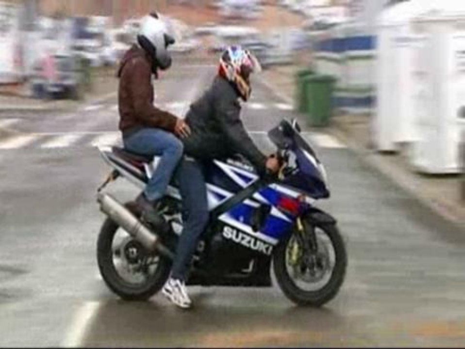 La DGT pide precaución a los moteros por la lluvia en el GP de Aragón