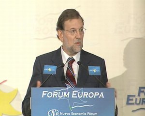 Rajoy acusa a Zapatero de "romper las reglas"