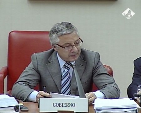 Anuncia 8 licitaciones del plan de inversión